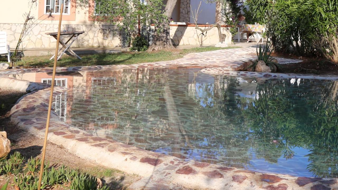 Villa Oleandro Ciccino Vieste Exterior photo